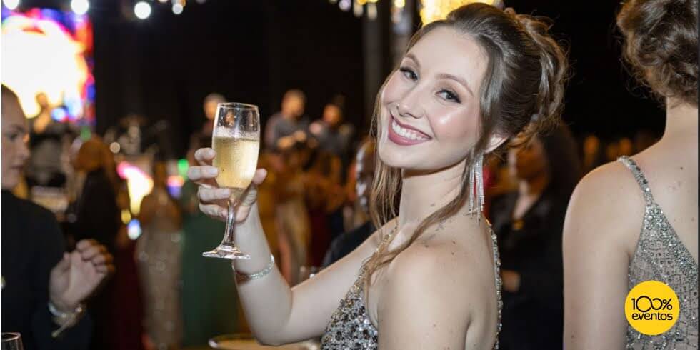 Planejamento da Formatura Sem Estresse: Dicas Essenciais para uma Celebração Perfeita