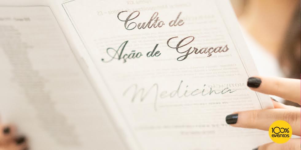 Culto de Ação de Graças: Um Momento de Fé e Gratidão na Sua Formatura