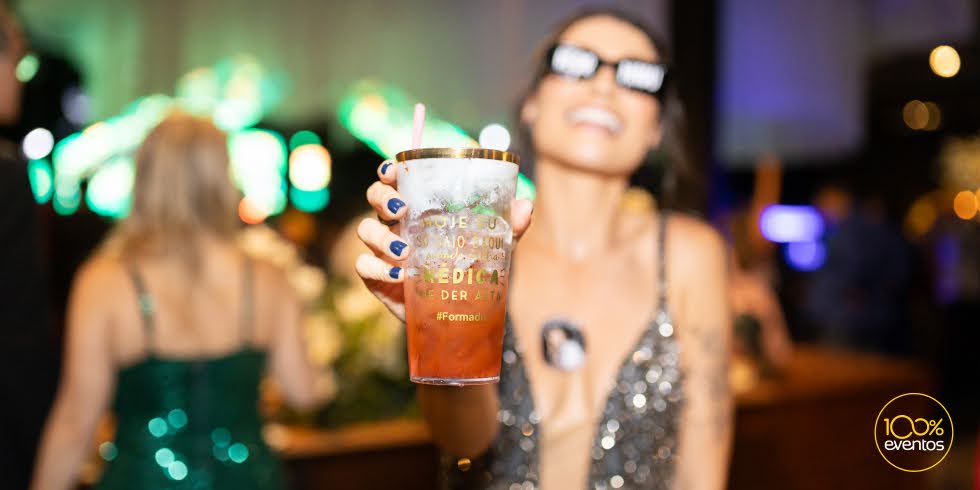 Efeito Formatura: Como Eventos Bem Planejados Aumentam a Autoestima dos Alunos