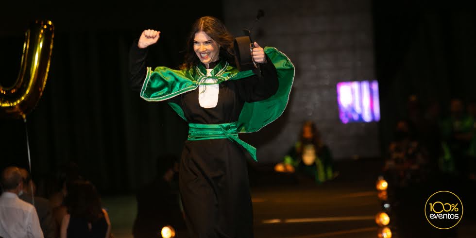 Efeito Formatura: Como Eventos Bem Planejados Aumentam a Autoestima dos Alunos