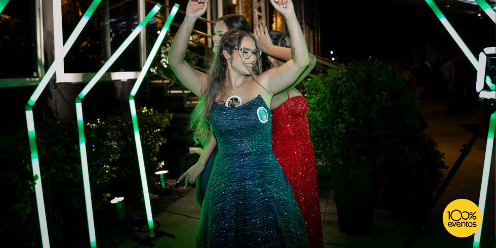 Playlist de Formatura: As Músicas que Marcaram as Festas de 2025